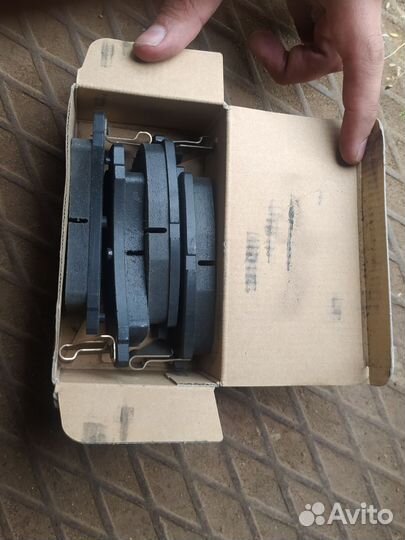 Тормозные колодки nisshinbo pf-1136