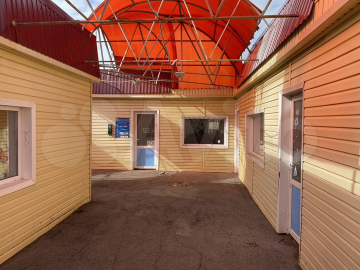 Торговое помещение (общая S комплекса 400 м²)