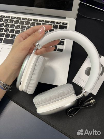 Наушники беспроводные новые