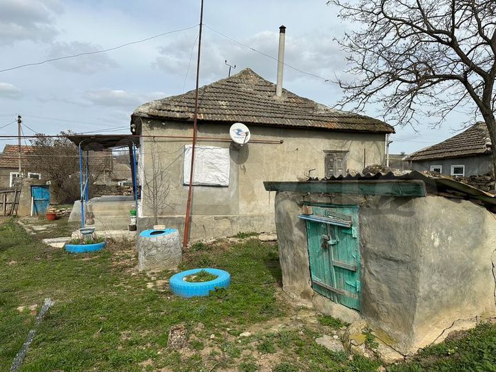 Дом 36,7 м² на участке 20 сот.