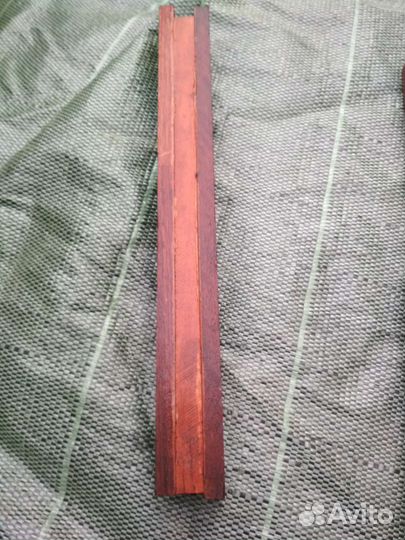 Бруски красного дерева