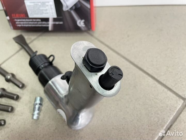 Пневмозубило-молоток с набором