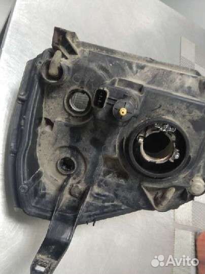 Фары Mitsubishi Galant 9