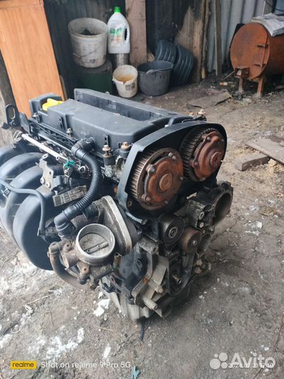Мотор zafira opel 1.8