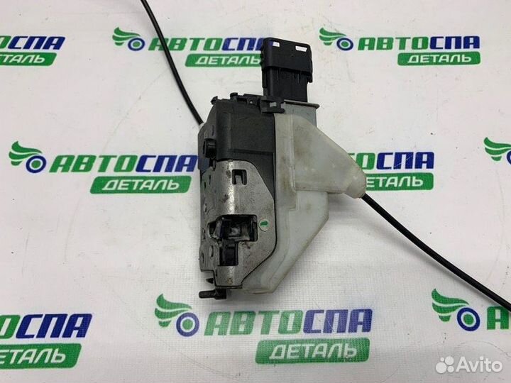 Замок двери задний правый Peugeot 308 хетчбек