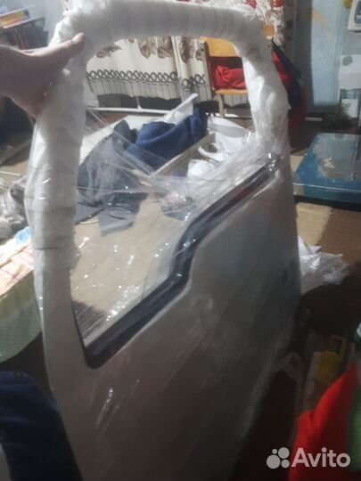 Дверь Nissan atlas