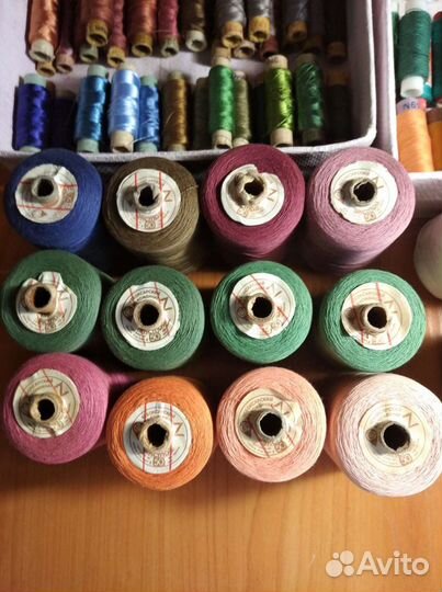 Нитки швейные