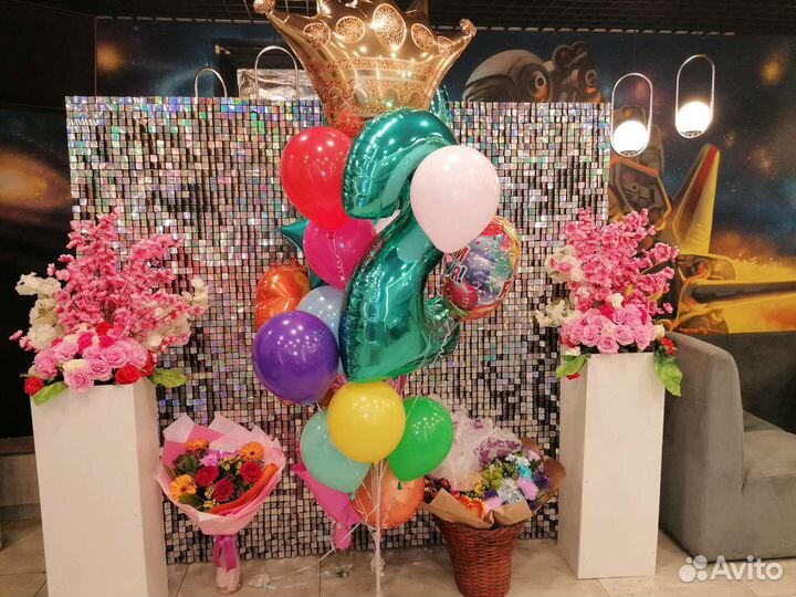 Аренда Фотозона из живых пайеток