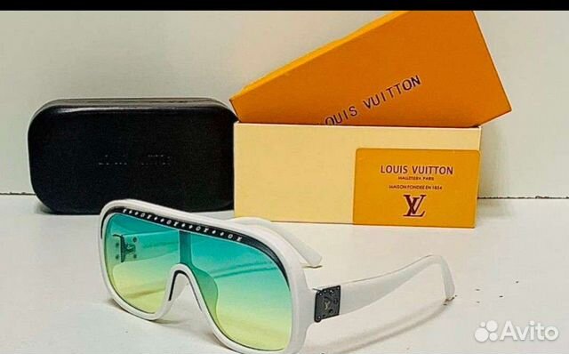 Солнцезащитные очки