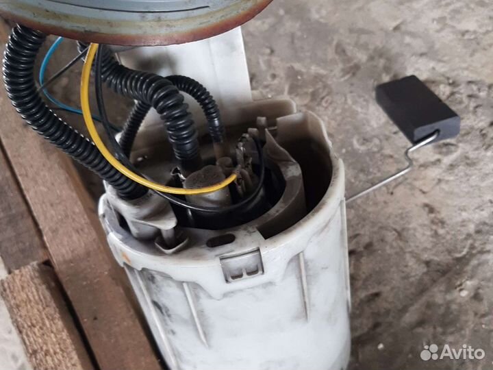 Насос в бак VW Passat B5 1.9 TDI