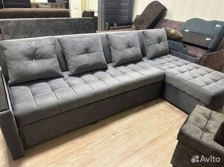 Угловой диван раскладной в наличии не б/у