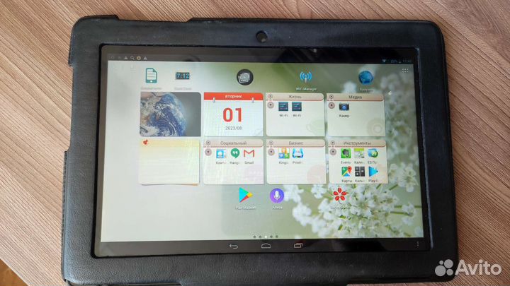 Планшет lenovo