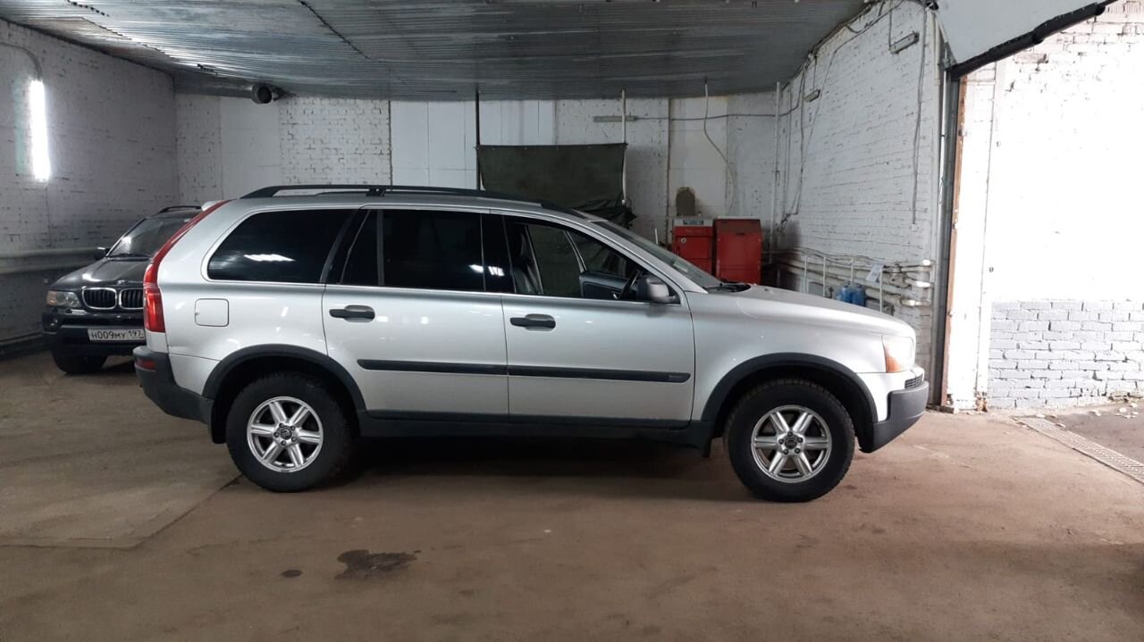 Volvo XC90: фото владельца