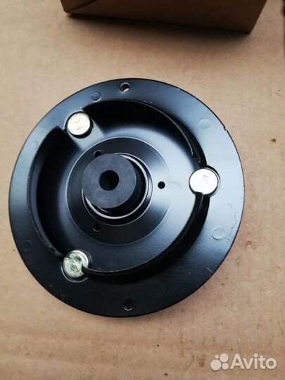 Опора амортизатора Toyota Innova asmto1071