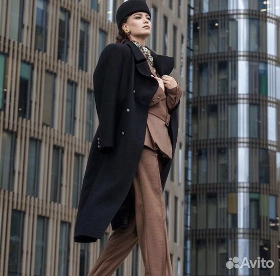 Пальто черное selberg