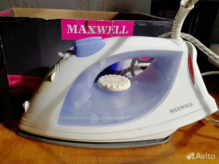 Утюг Maxwell