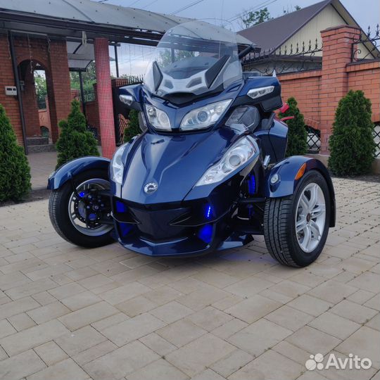 Трицикл BRP can-am spider rt