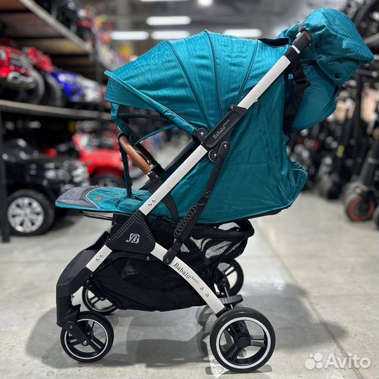 Прогулочная коляска новая