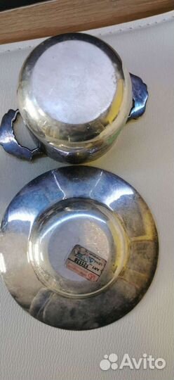 Сахарница с блюдце и крышкой. Металл