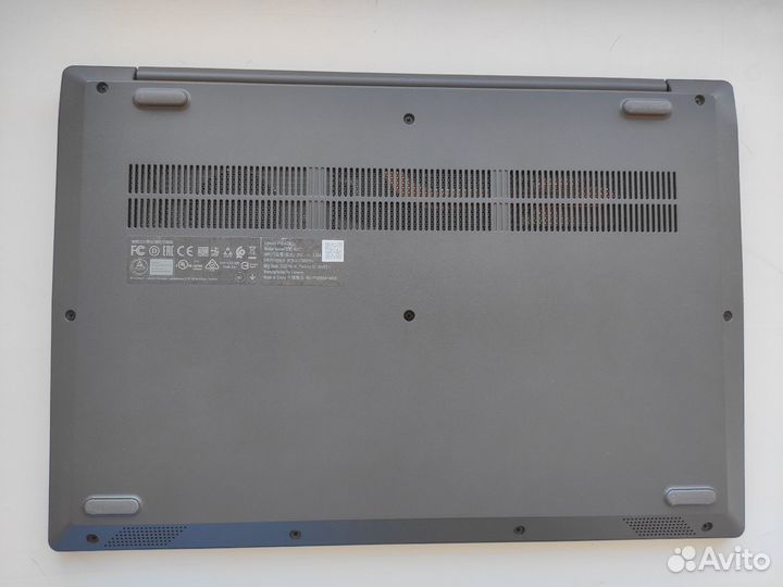 Ноутбук Lenovo V15-ADA Ryzen 5 3500U 2.1 15.6
