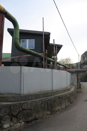 4-к. квартира, 100 м², 1/2 эт.