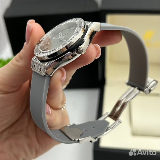 Женские часы Hublot