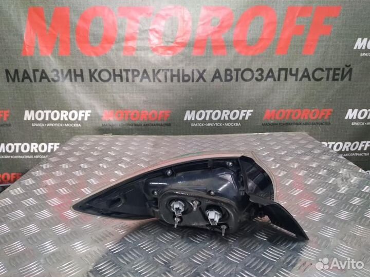 Стоп R Аксела BL5FW хэчтбэк 8239 А309