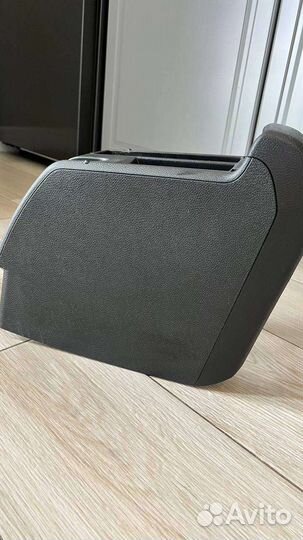 Подлокотник golf 6 под media in