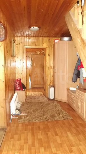 Дом 283 м² на участке 1,5 га