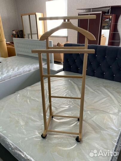 Вешалка напольная,из массива бука