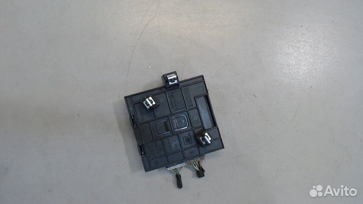 Блок управления бесключевого доступа Chevrolet Mal