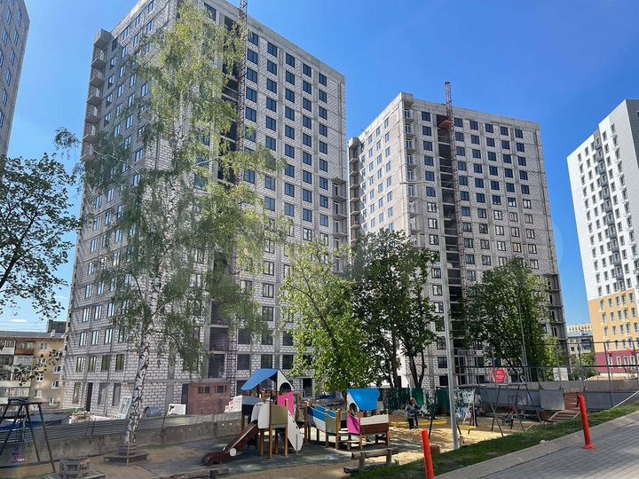 2-к. квартира, 46,7 м², 14/17 эт.