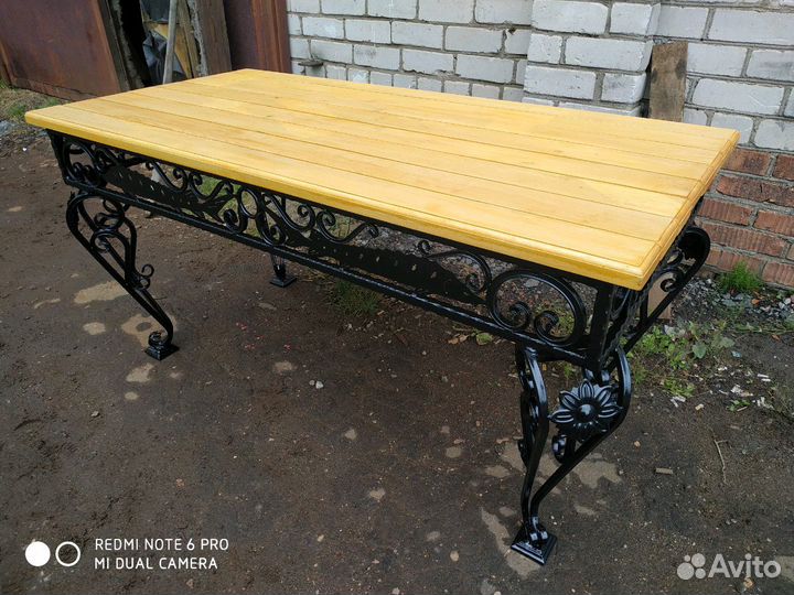 Кованый стол