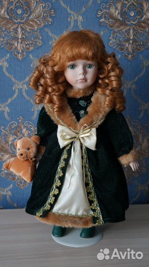 Кукла фарфоровая коллекционная Remeco Collection