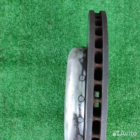 Диск тормозной передний Bmw 5-Series G30