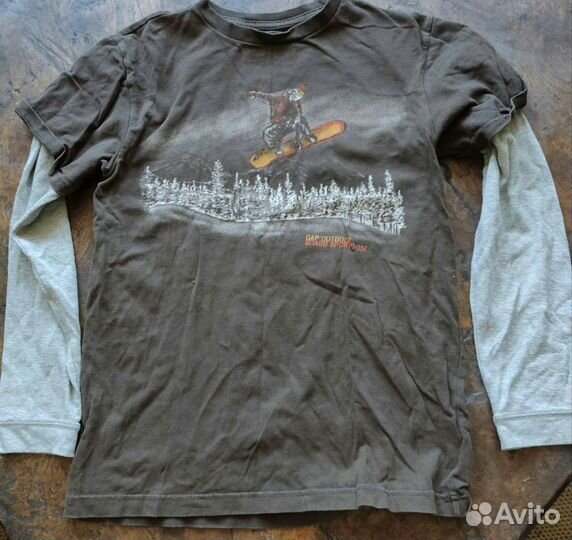 Футболка с длинными рукавами