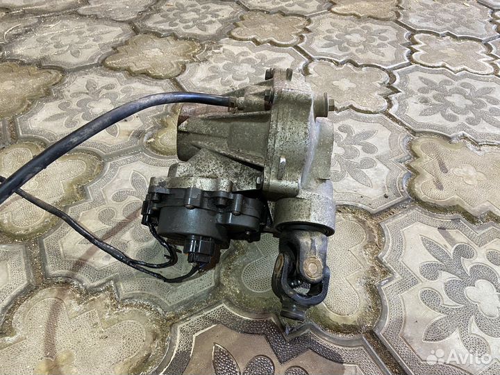 Продам редуктор