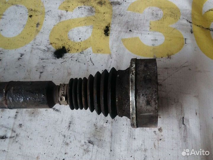 Привод правый Skoda Octavia A5, 1.6 МКПП