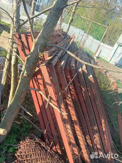 Секции забора бу уголок40, рабица