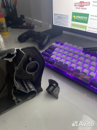 Крышка картера 140 разбитая