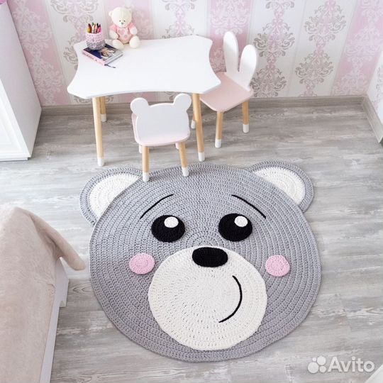 Коврик из трикотажной пряжи