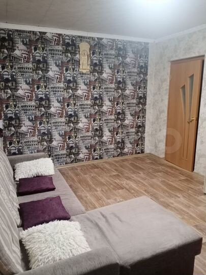 2-к. квартира, 49 м², 9/9 эт.