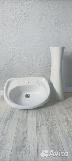 Раковина на ножке бу