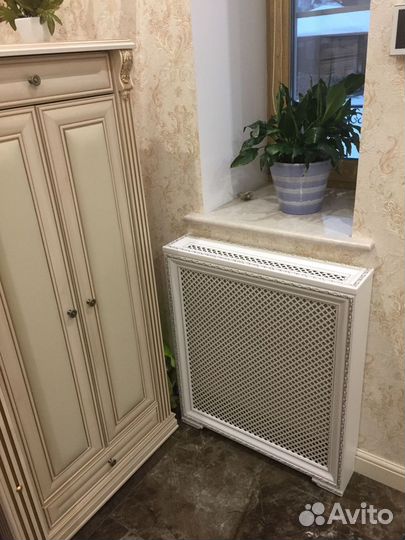 Белые экраны