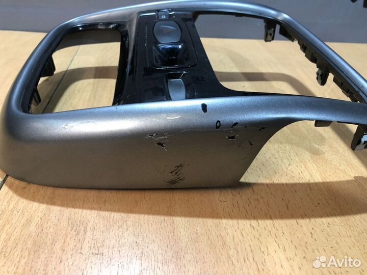 Рамка магнитолы Renault Duster