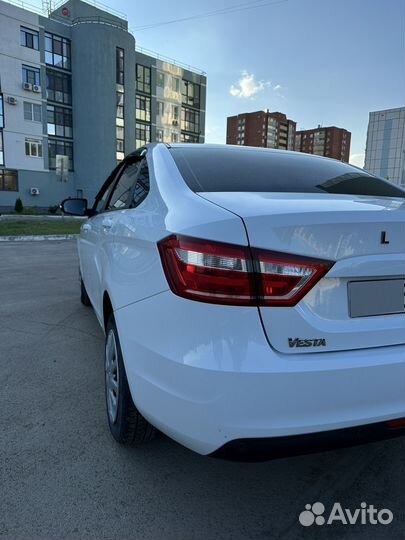 LADA Vesta 1.6 МТ, 2018, 122 000 км