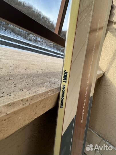 Сноуборд joint woodworks