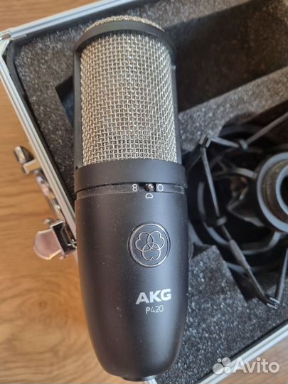 Микрофон AKG P420