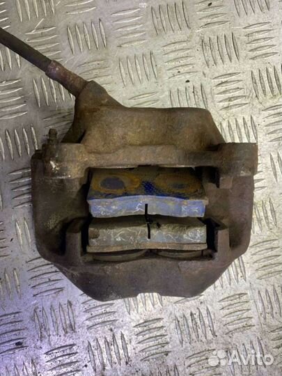 Суппорт тормозной передний правый Mercedes-Benz SL