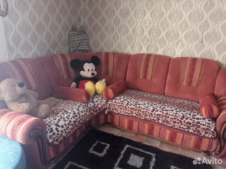 Угловой диван бу